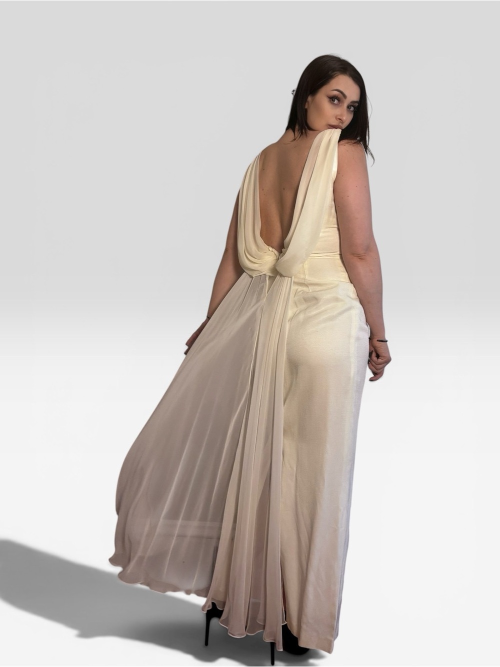 Vintage Elissa Ivory Satin Wedding Dress Open Back Chiffon Train Size 8